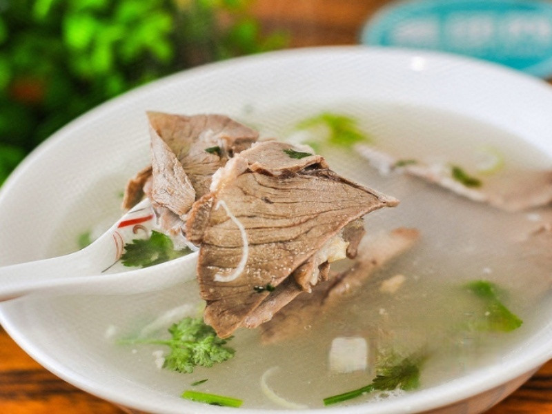 正宗莱芜羊汤(温泉路店)图片