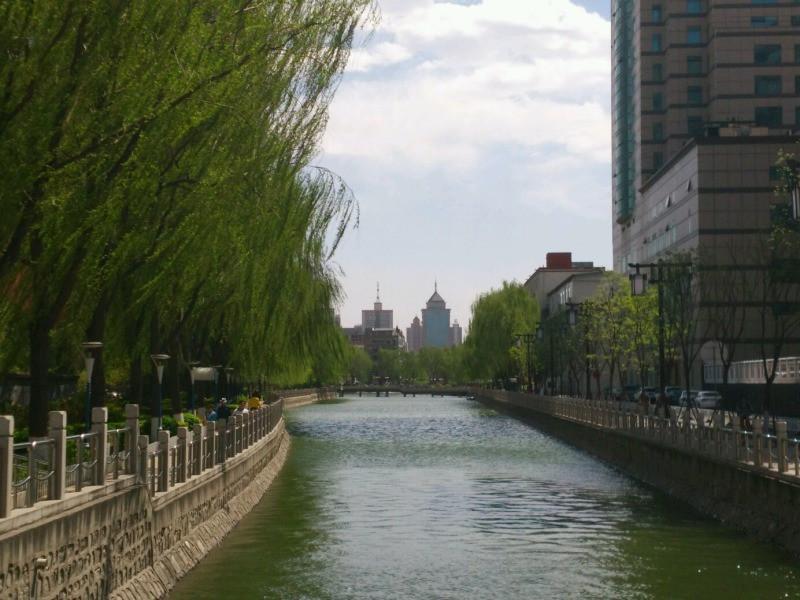 县工业信息化和商务局