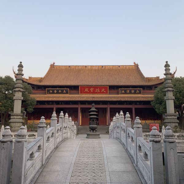 携程用户:上海宝山区太平禅寺是本世纪初恢复重建的一座佛教寺院.