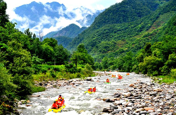 在哪儿):池州市贵池区梅街镇姚街村电话:九华河漂流风景区地址(位置
