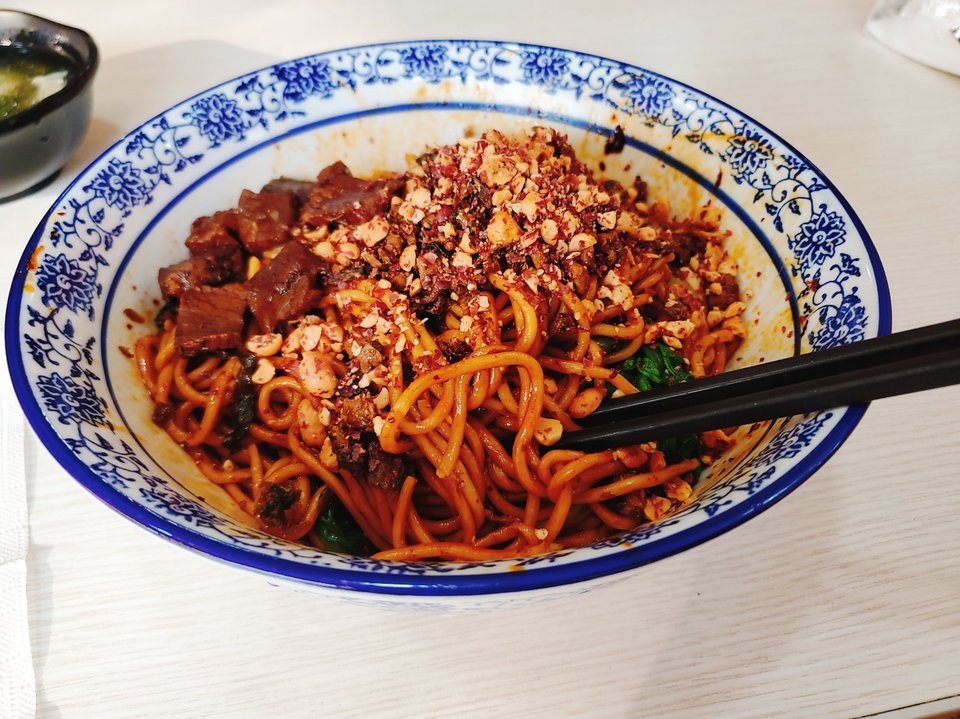 小马牛肉面黄焖鸡米饭金城店