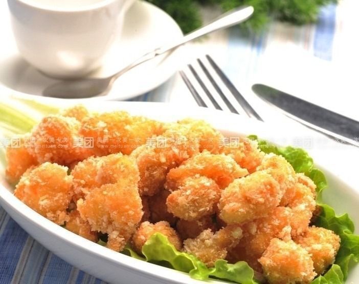 江南凉菜炸货熟食位于潍坊市高密市密水大街与夷安大道交口东150米路