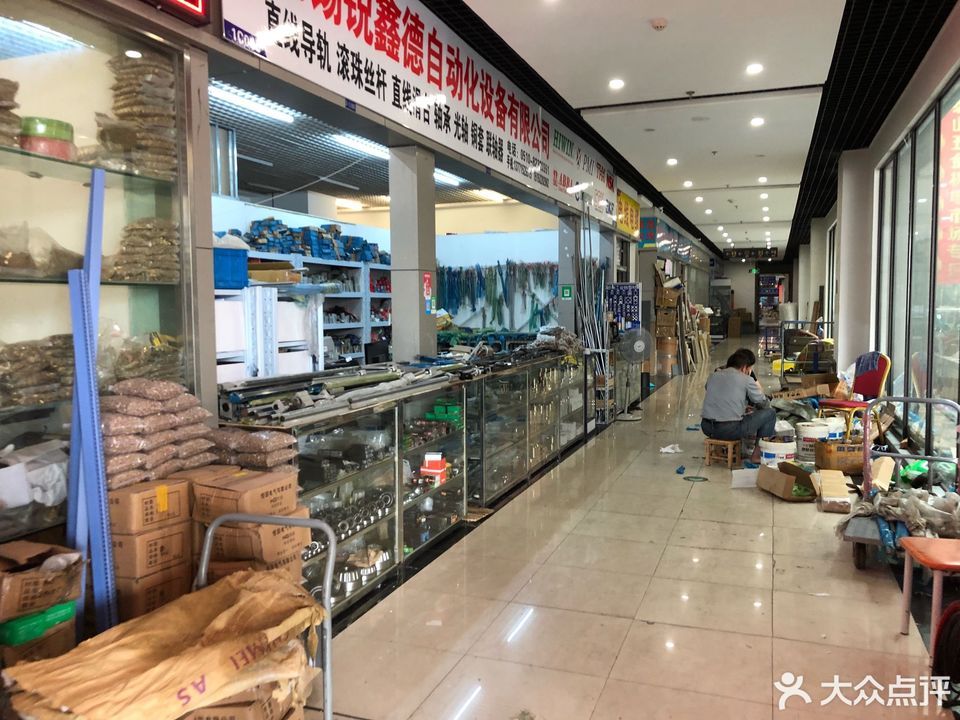 无锡赛格电子市场图片