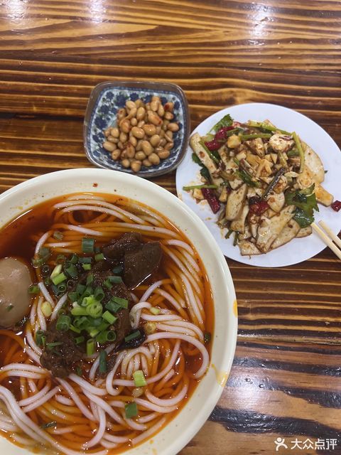 吉阳区面馆：一道道美食背后的匠心故事