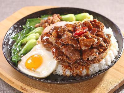 铁板烧汁肥牛饭图片