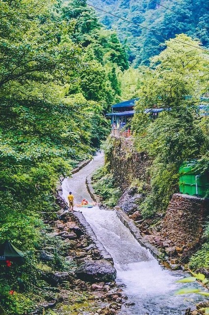 崇州九龍溝漂流