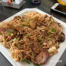 小滿面館