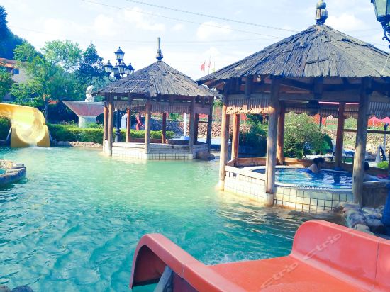 仙家温泉度假山庄酒店图片