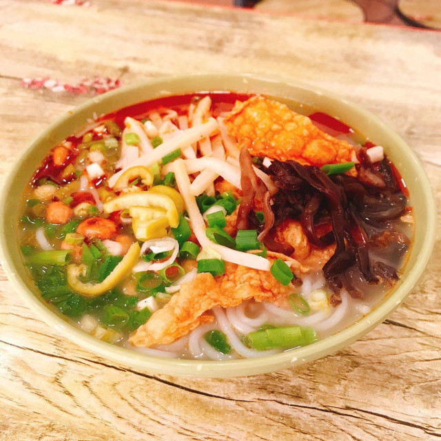 鸭血螺蛳粉图片