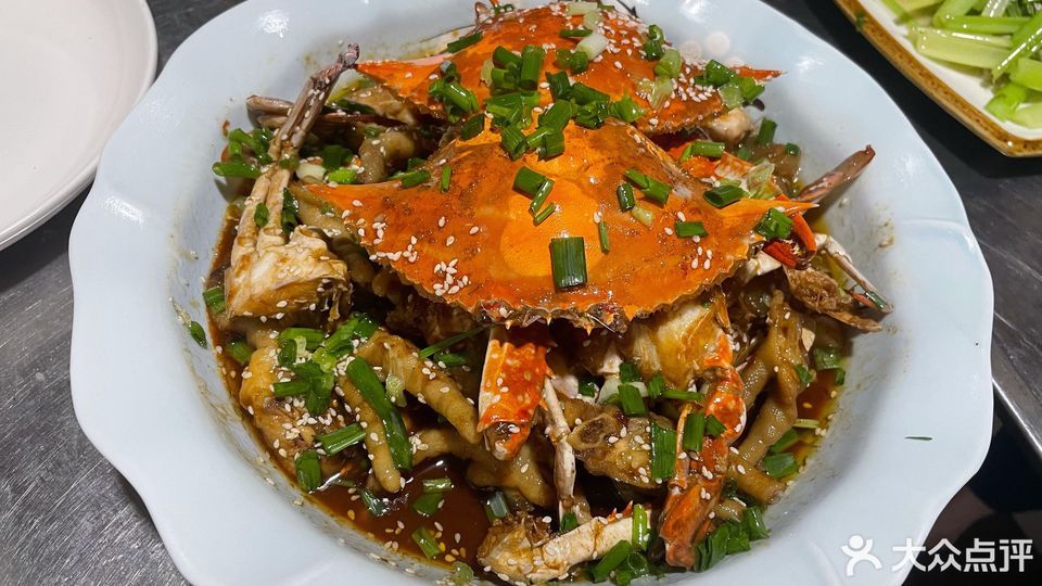 梭子蟹煲图片