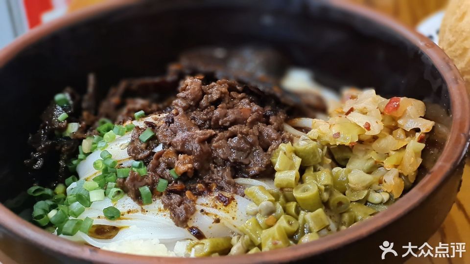 酱汁牛肉粉图片