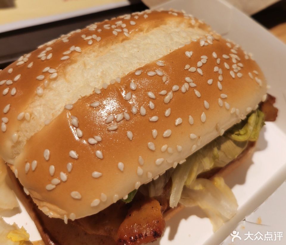 新奥尔良烤鸡腿堡图片
