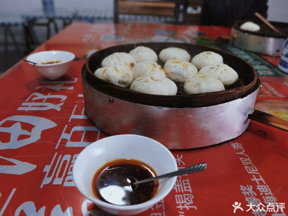 过桥米线功夫包子