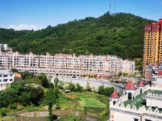 石泉珍珠泉大酒店(堡子路)图片