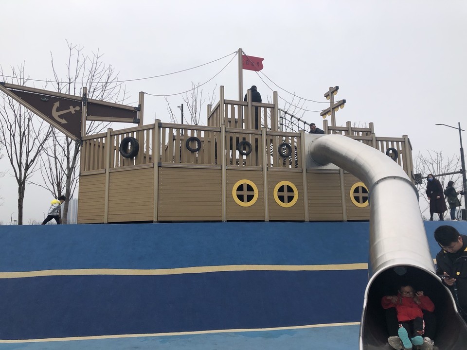 启龙亲江乐园图片