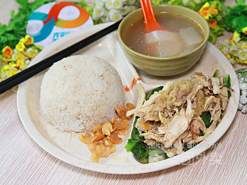 手撕鸡饭图片