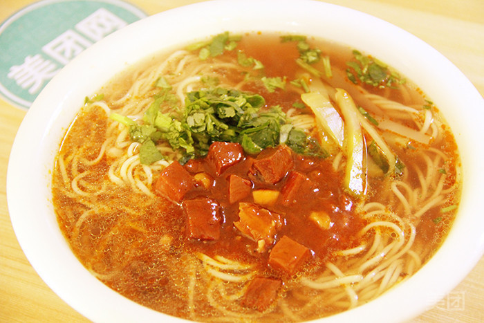 介绍:地址(在哪里):马家拉面位于延边朝鲜族自治州延吉市北山街道爱丹