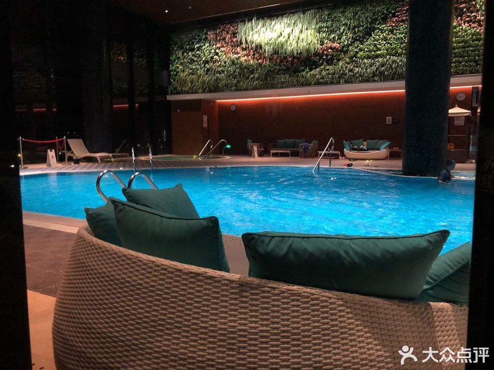 广州南沙花园酒店游泳池图片