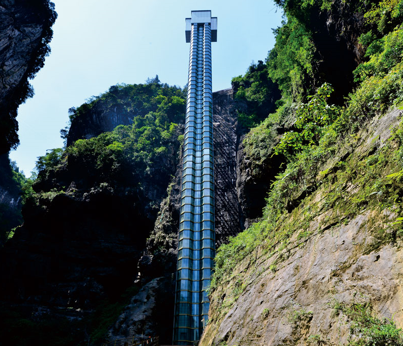 地址(在哪裡):青龍天梯位於重慶市彭水苗族土家族自治縣阿依河景區內