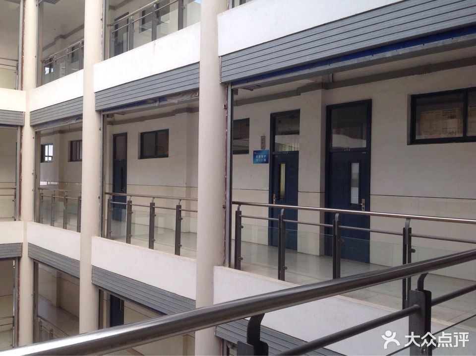 怎么走,在哪,在哪里,在哪儿:徐州市泉山区湖北路徐州市广播电视大学