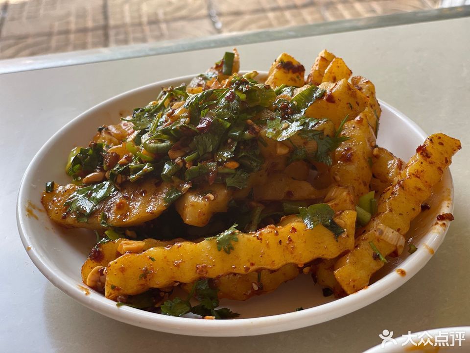 【弥勒小吃】地址,电话,路线,周边设施_360地图