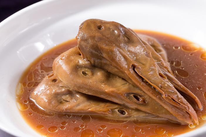 卤水仔鸭头图片