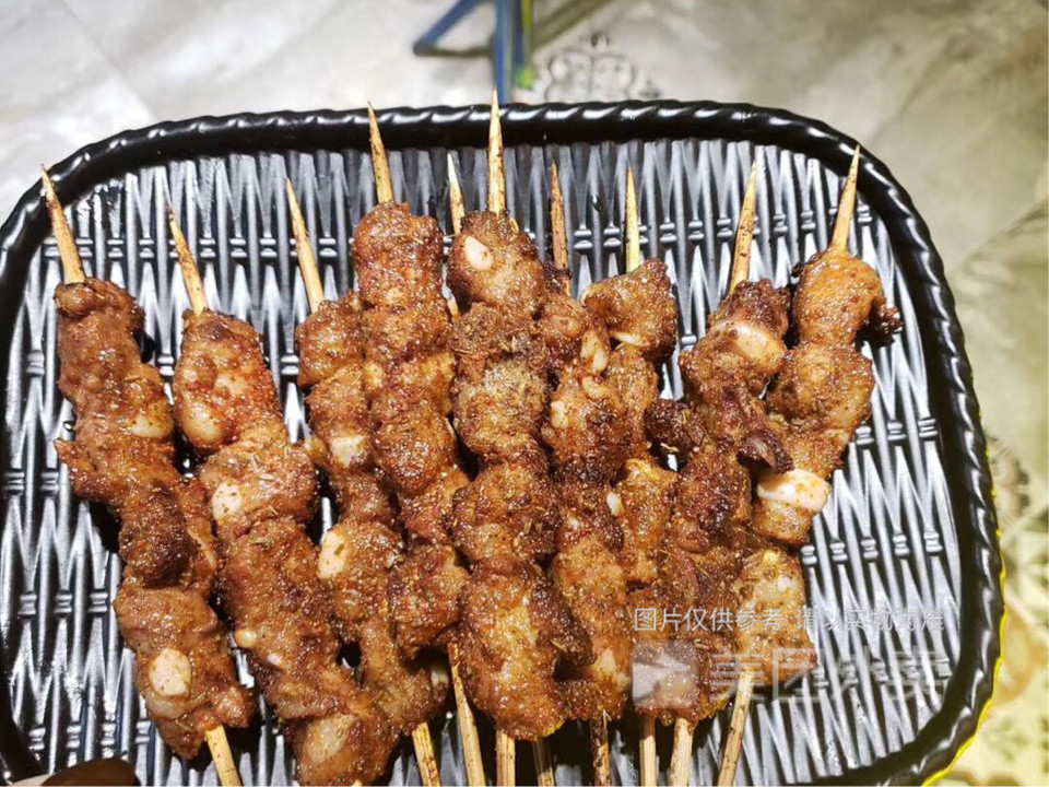 麻辣排骨串图片