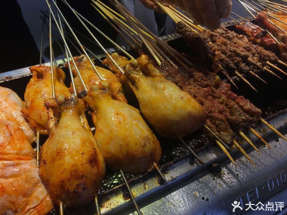 麦地那烤肉秋叶塘昆明南亚风情店