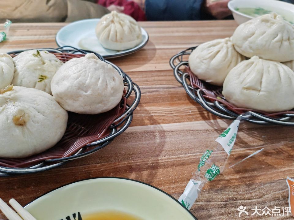 杜生包子(维明路店)