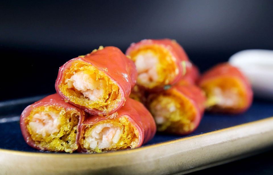 脆皮鲜虾红米肠粉图片