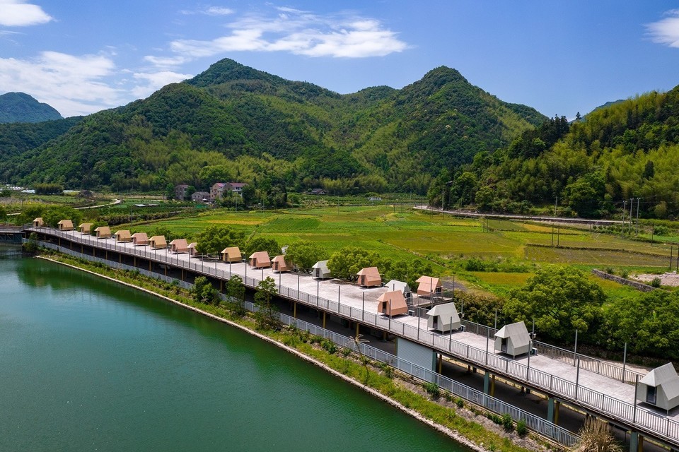 电话:地址(位置,怎么去,怎么走,在哪,在哪里,在哪儿):台州市天台县