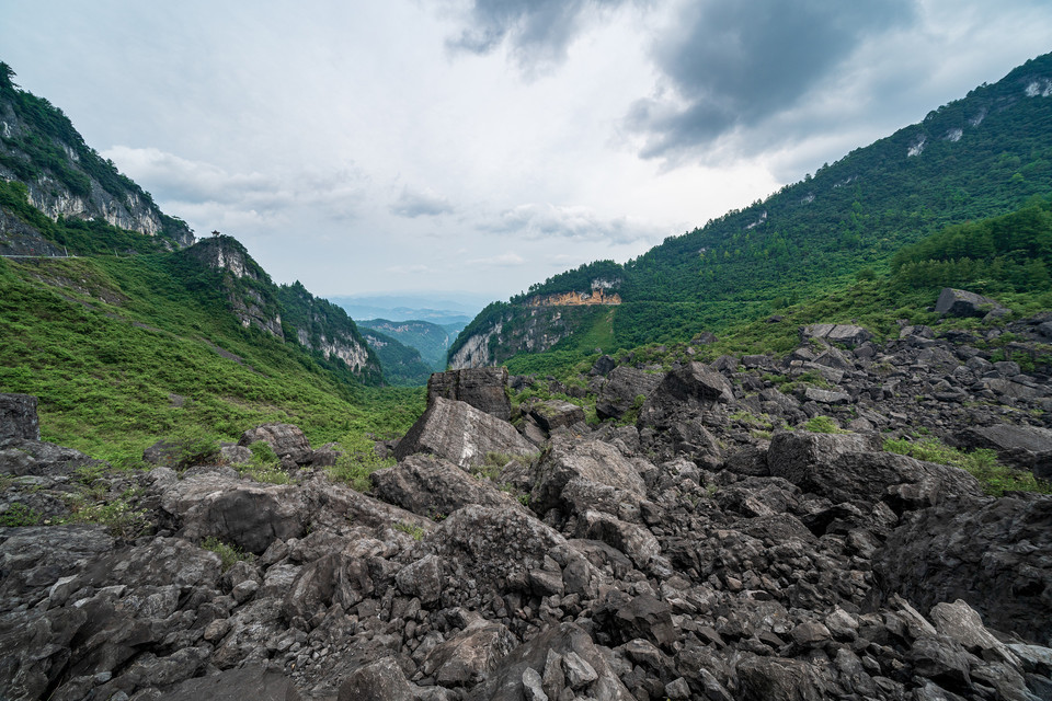 鸡尾山地质公园图片