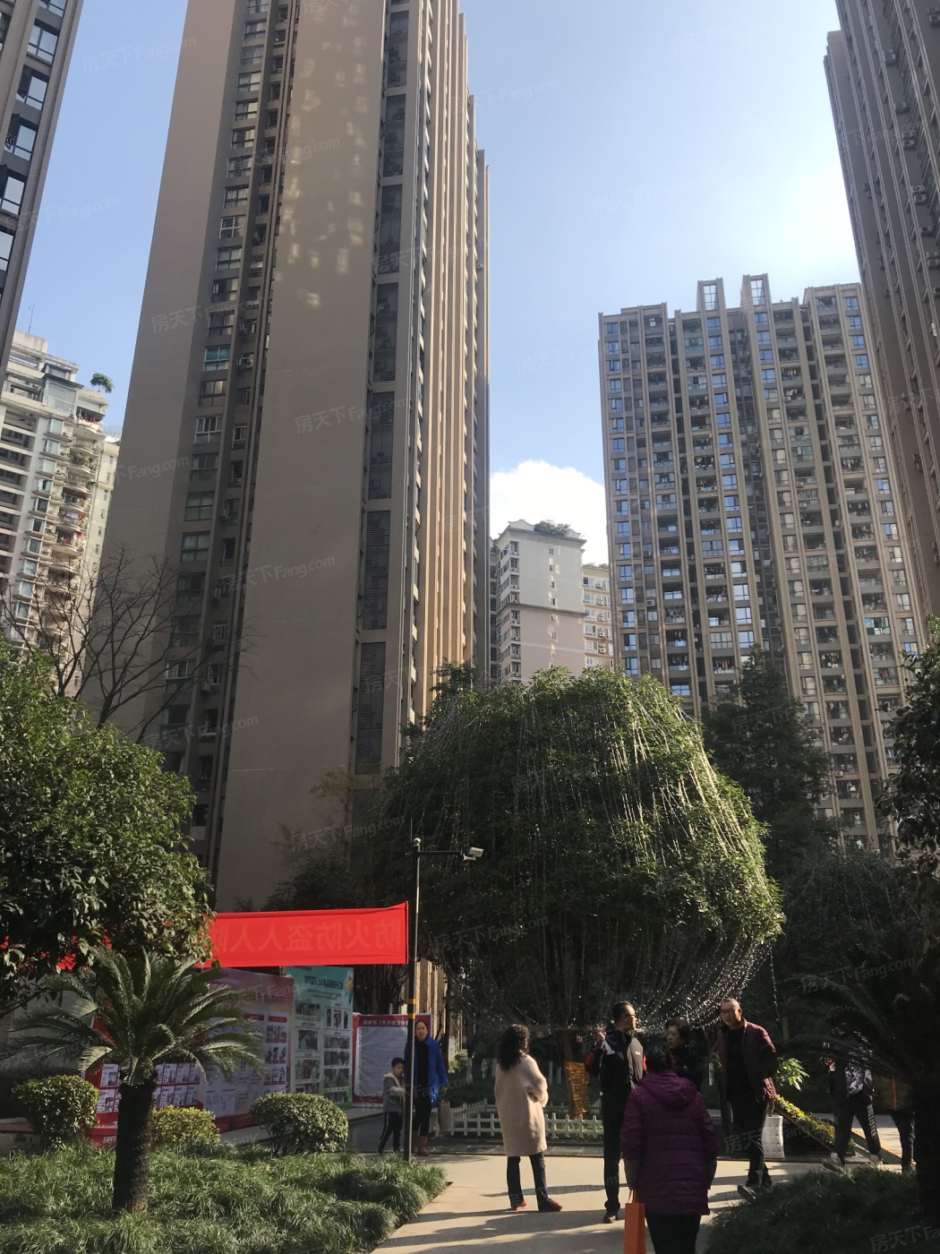 地址(在哪裡):財信城市國際位於重慶市渝北區金龍路259號介紹:標籤