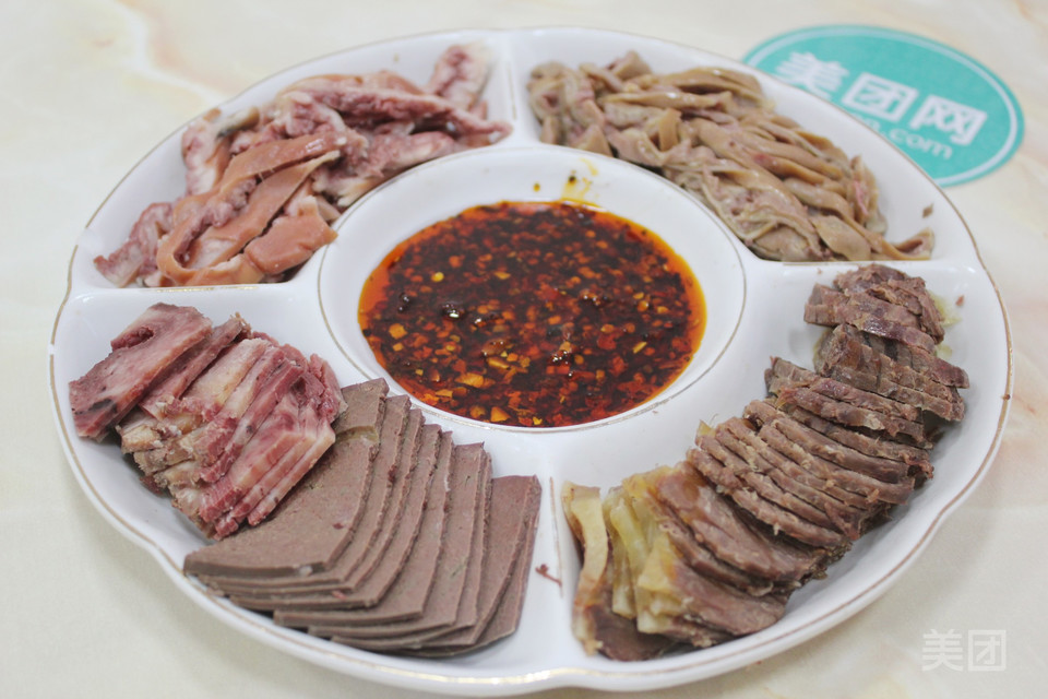 驴肉拼盘图片
