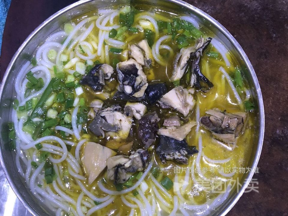 李记云县乌鸡米线图片