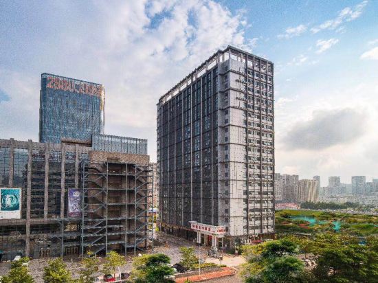 在哪,在哪里,在哪儿:深圳市龙岗区南湾街道平吉大道平朗路9号万国城