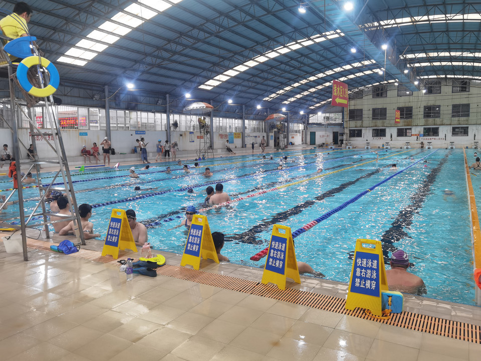 广西体育场第二泳池图片