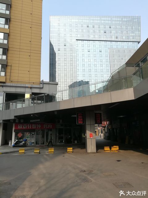 山东路万科中心地址(位置,怎么去,怎么走,在哪,在哪里,在哪儿):青岛市