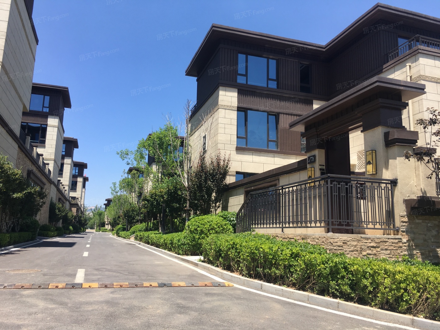 国信·山水间图片