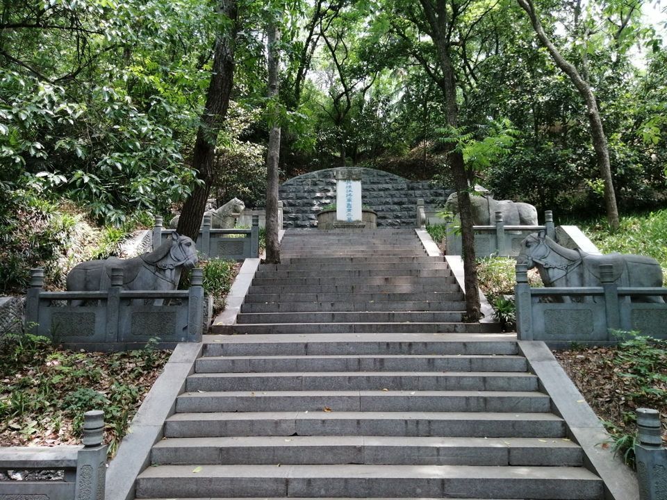 【镇江市北固山风景区】地址,电话,路线,周边设施_360地图
