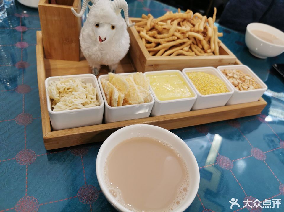 金镫蒙餐