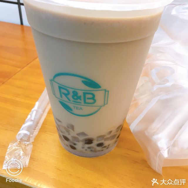 绿钻奇异果珍珠奶茶推荐菜:介绍:地址(在哪里):珍奶会所(官亭路店)