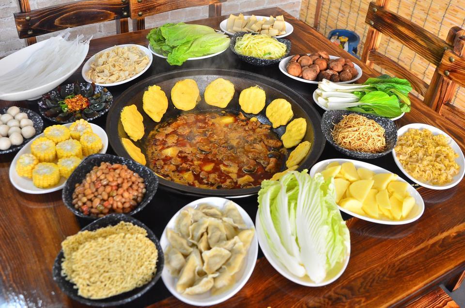 东北特色铁锅炖(环城北路店)图片