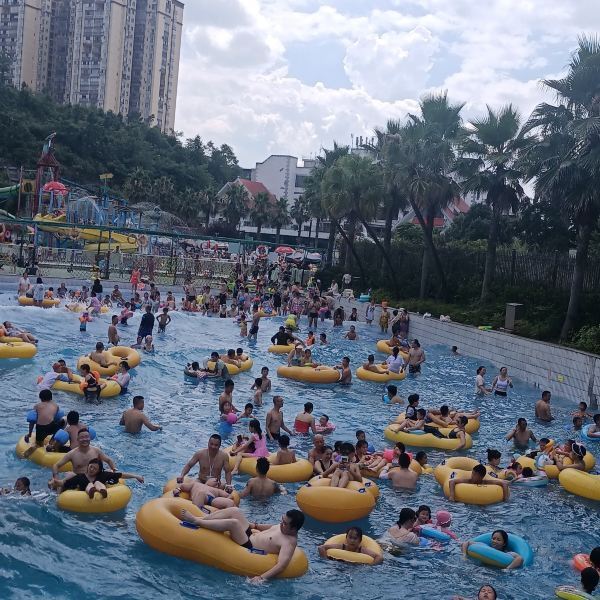 评论(怎么样,怎样,好不好,口碑):携程用户:现在水上乐园也开园了,大人