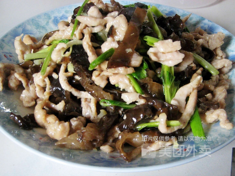 木耳肉丝饭图片