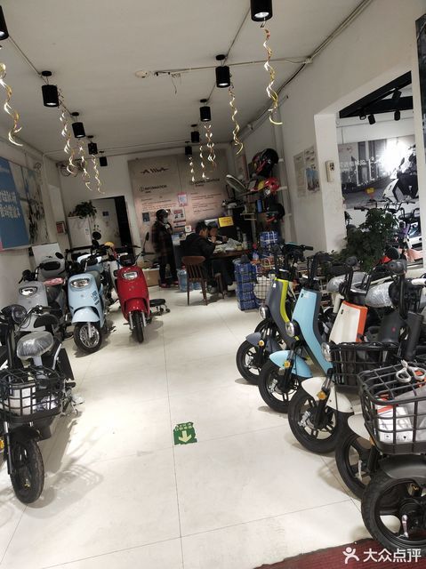 爱玛电动车门店