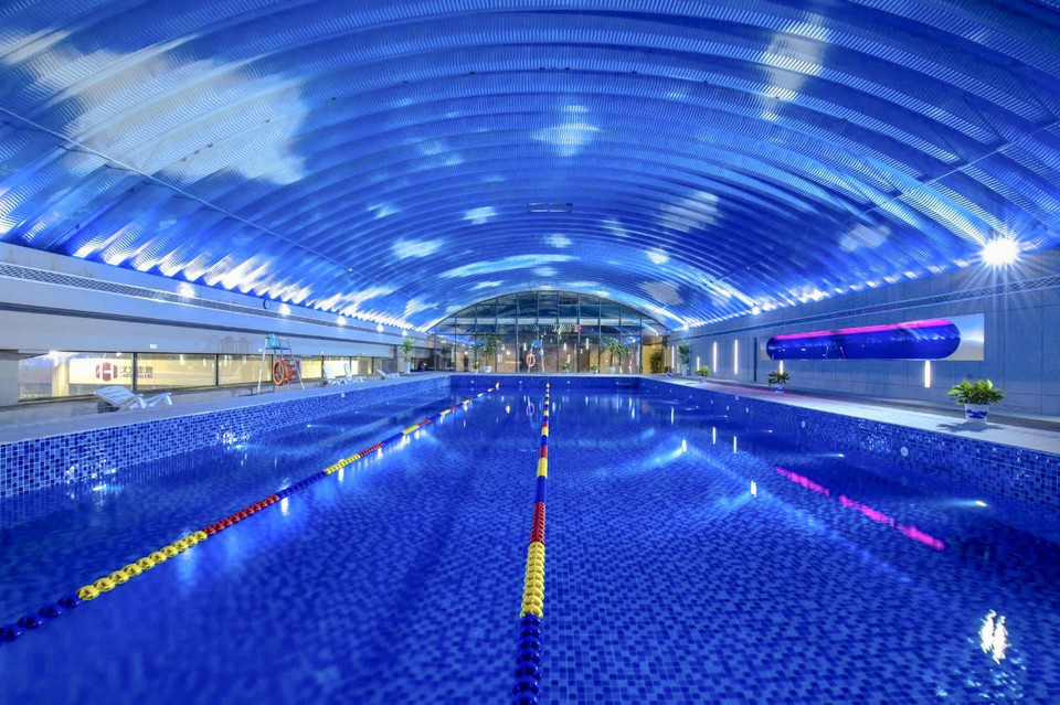 汉为四季恒温游泳馆图片