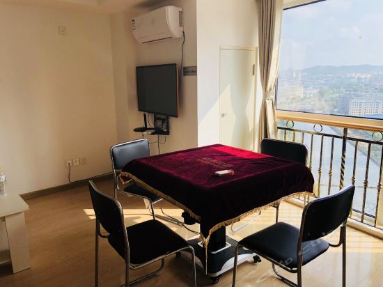 威海市环翠区九龙城购物广场介绍:标签:酒店住宿宾馆酒店星级酒店旅馆