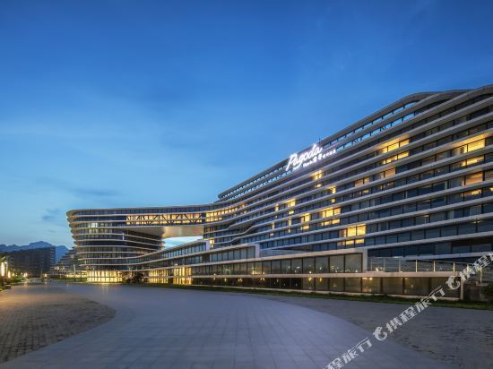 青岛酒店图 t01d2ac3ee93f93f102.jpg