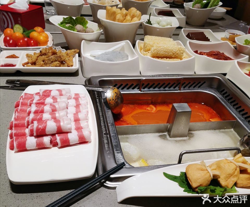 海底捞火锅卓悦汇店